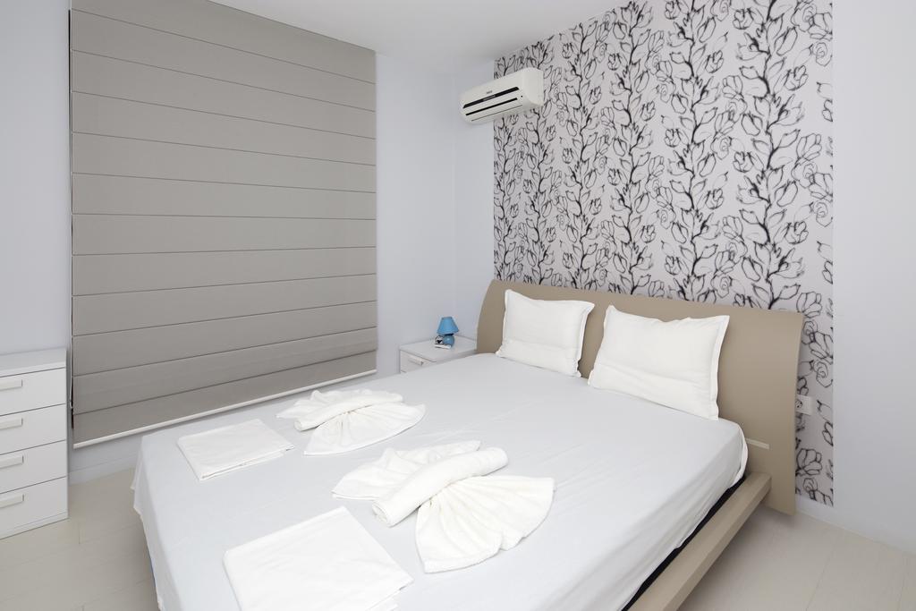 Mars Apartments In Tryavna Beach Complex Sveti Vlas Exterior foto
